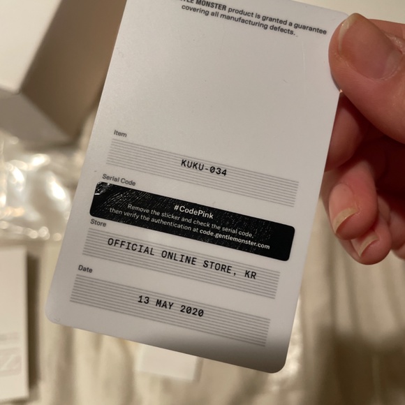 GENTLE MONSTER X JENNIE SUNGLASSES KUKU - Picture 5 of 10